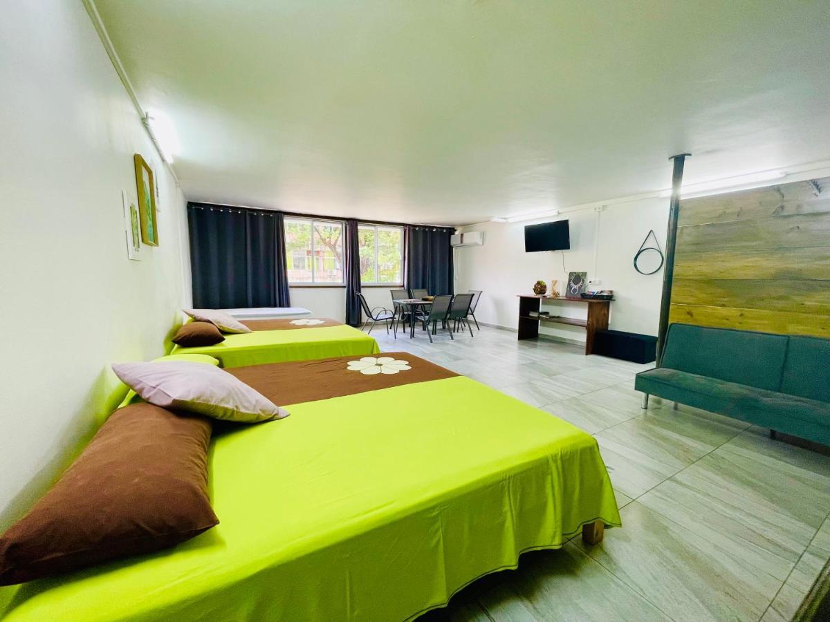 J&D Lodge Papeete  Bagian luar foto